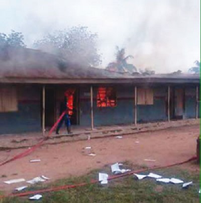 Chaos as Secondary School Students Set their Own  Classrooms on Fire in  Oyo...You Won't Believe  Why